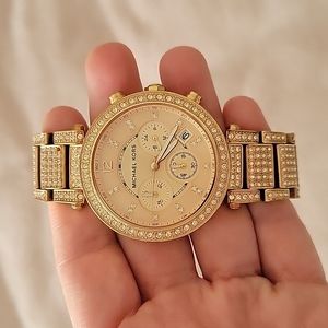 Michael kors watch- rose gold 😍